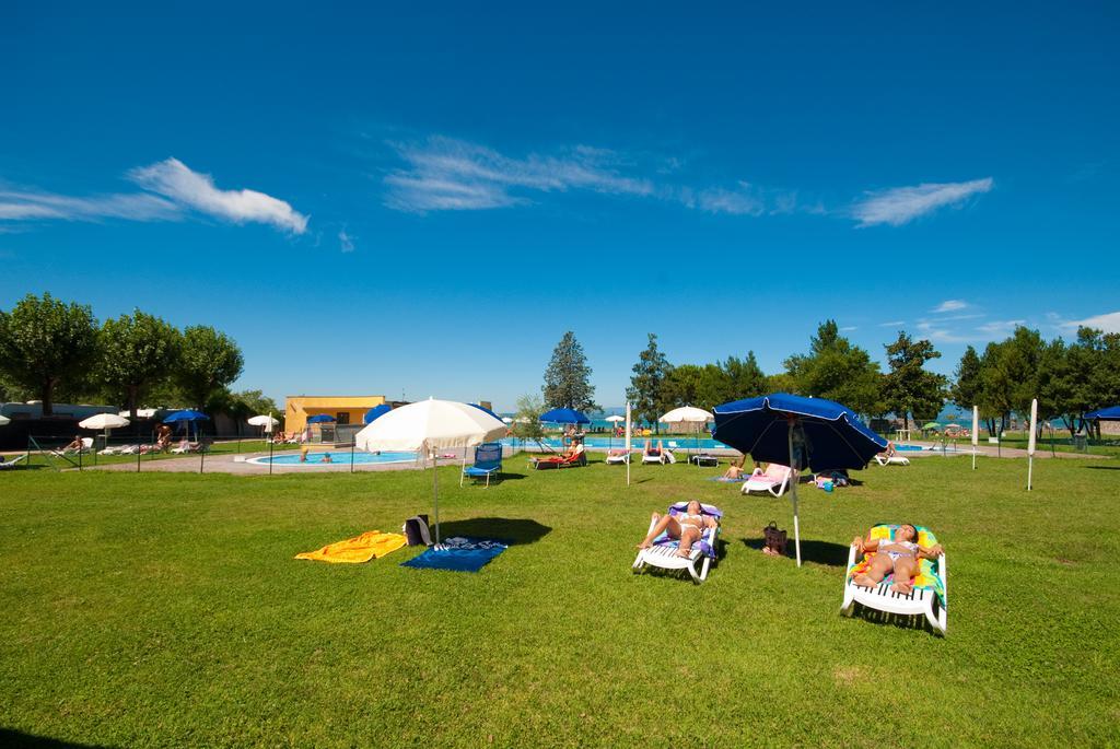 Campeggio Del Garda Песк'єра-дель-Гарда Екстер'єр фото